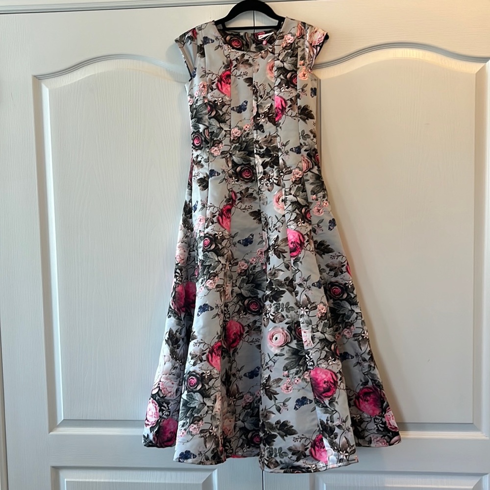 EUC Peppermint brand floral dress